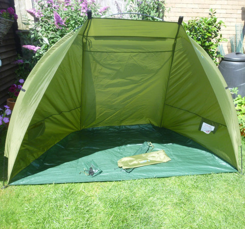 Fishing day shelter - day, by
