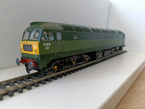 Bachmann class two tone - bachmann, two-tone