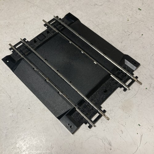Hornby r635 double - track, level