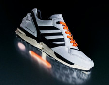 bnib ADIDAS ZX 6000 JUVENTUS UK 9 A to Z white black orange FZ0345 ZX 5000 8000