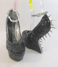 Privilege black spikes - black,