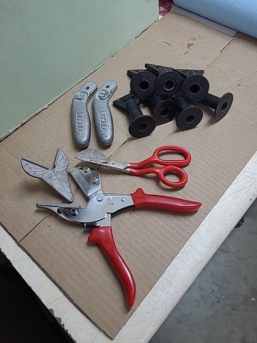 Misc carpet tools - misc.,