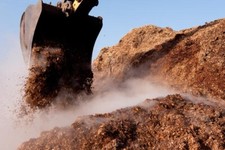 ORGANIC SHREDDED COMPOSTED  HORSE MANURE  mulch soil conditioner 80L