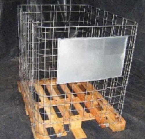 Ibc cage pallet - cage, on