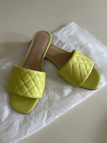 Russell bromley quilted - &,