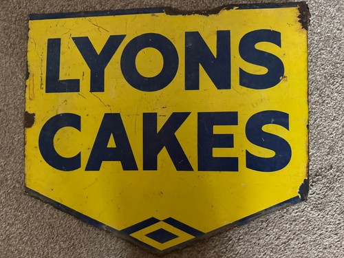 Lyon cakes double - lyon’s, sided
