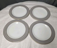 Set of 4 Vintage Pyrex Dove