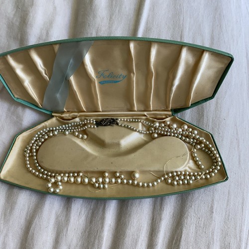 Vintage felicity opalescent - vintage,