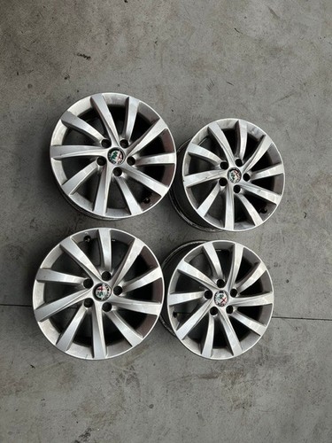 Inch original alfa romeo - 4x,