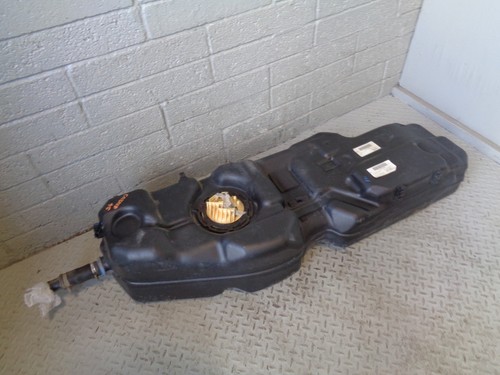 Discovery fuel tank - 4,