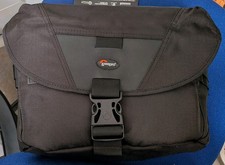 Lowepro Stealth Reporter