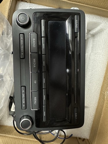Touran stereo head unit - vw,