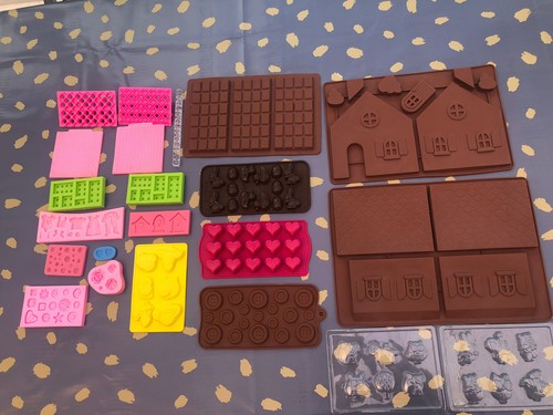 Job lot cake - job,