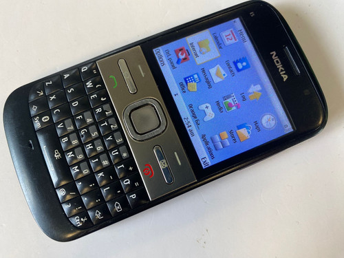 Nokia smartphone mobile - e5-00,