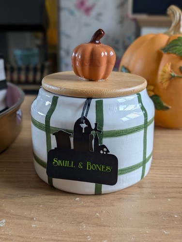 Skull bones pumpkin - &, ceramic