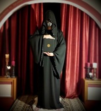 Black Tau Hooded Robe, Magic