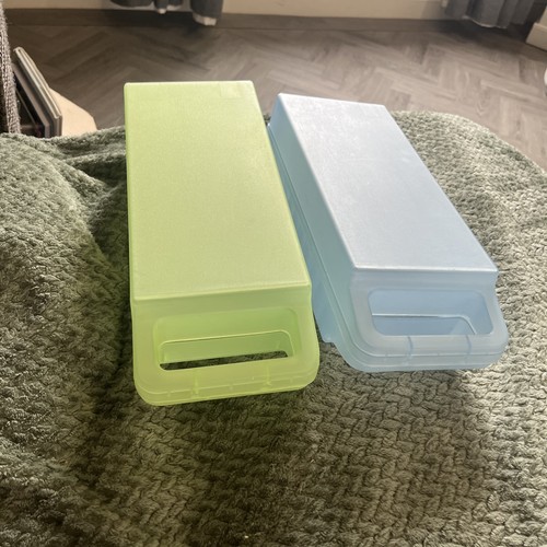 Vintage cassette holders - holders, /