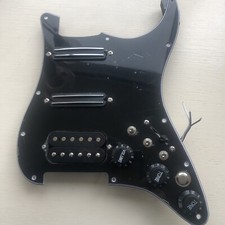 Strat HSSHB Black 3-ply Fully Loaded Pickguard, 500k Pots, 3x Coil Split Toggles