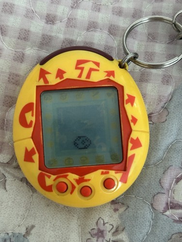 Tamagotchi connection - tamagotchi,