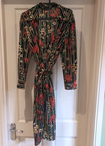 Zara basic black floral - zara,