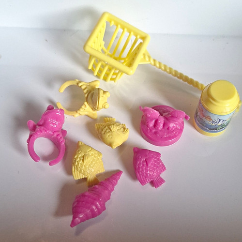 Barbie vintage plastic pet - vintage,