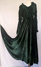 Vintage 1930s Green Velvet