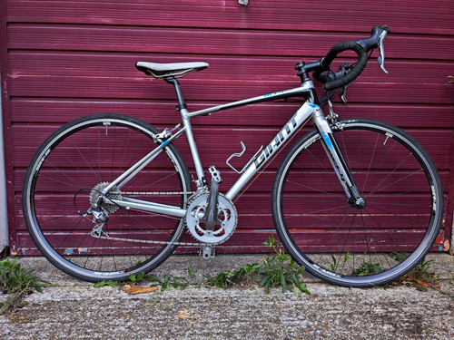 Giant defy aluxx compact road - aluxx,