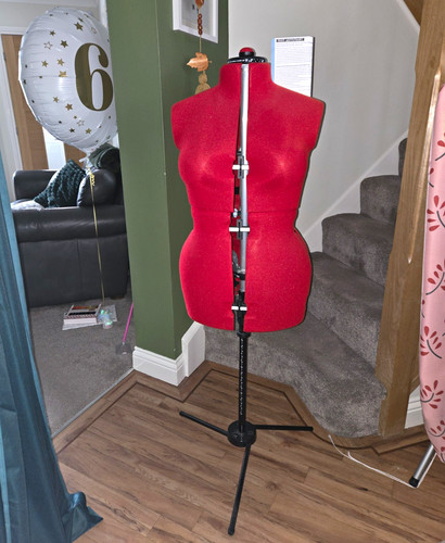 Red adjustoform dressmaker - red,