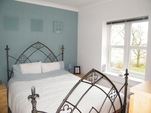 Gothic cast iron bed - cast,
