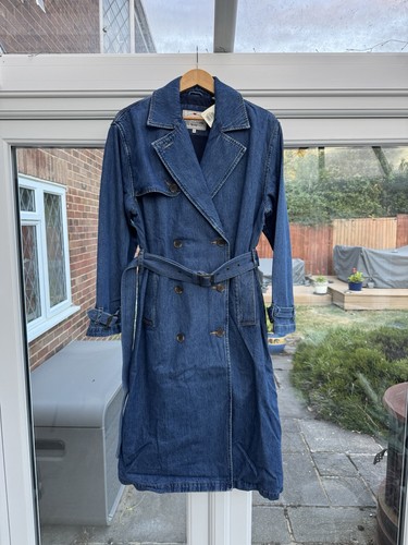 Bnwt women levi - women’s, spade