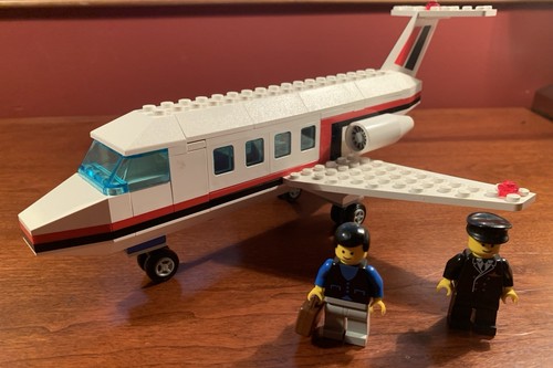 Rare vintage 1985 lego - rare,