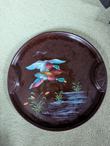 Vintage circular bakelite - vintage,