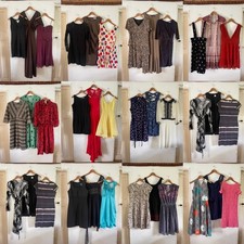 40 X  VINTAGE DRESSES 60S 70S 80S 90S Y2K WHOLESALE JOB LOT BUNDLE