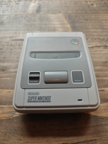Faulty super nintendo snes - faulty,
