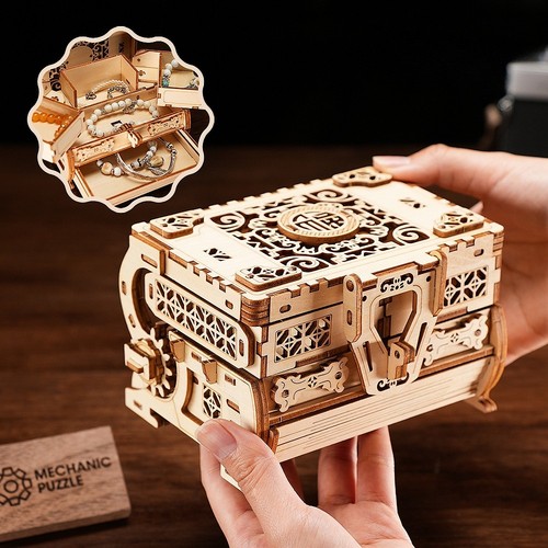Wooden jewelry box puzzle - 3d,