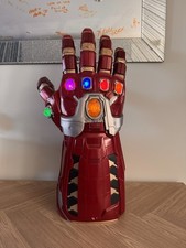 Hasbro E6253AS0 Avengers Infinity Gauntlet Electronic Fist - Red