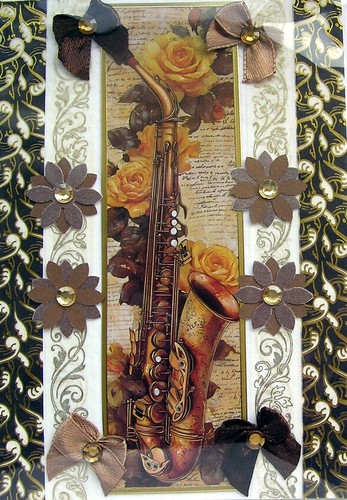Saxophone yellow roses - yellow,