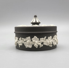 wedgewood black and white