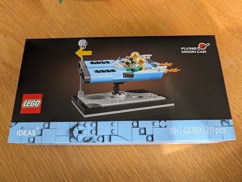 Lego 40789 flying moon - flying, car