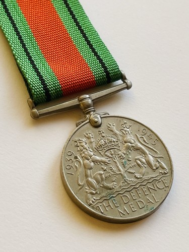 Genuine ww2 defence medal - ww2,