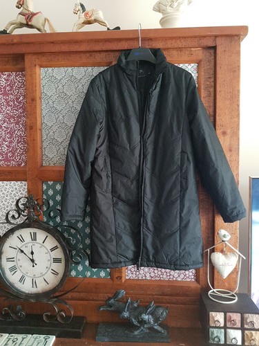Coat size paul - size, 10-12.