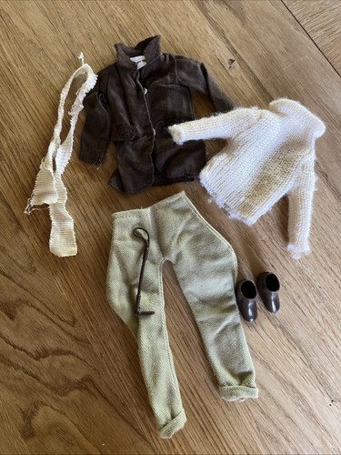 Riding outfit with scarf - with,