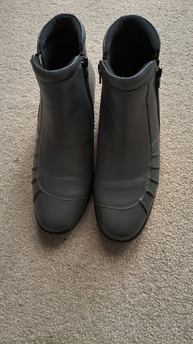 Ladies grey pavers - ladies,