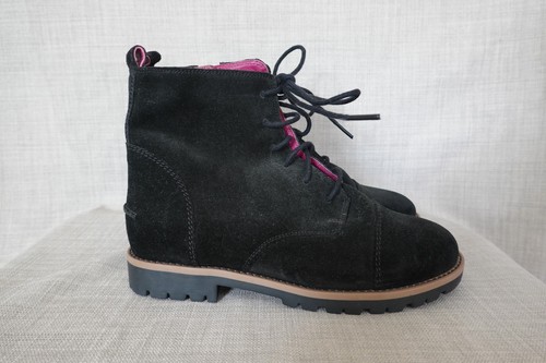 Bnwob white stuff - bnwob, suede
