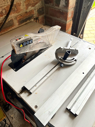 Corded electric table circular - electric,