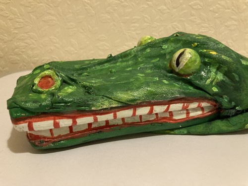 Punch judy crocodile - &,