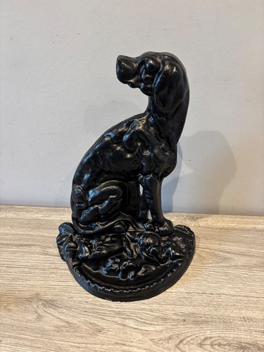 Cast iron door - cast, dog
