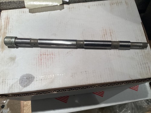 9558 rocker spindle - spindle, (nos)