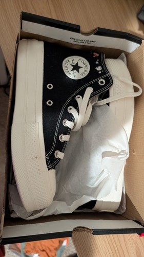 New women size - new, 8