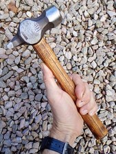 Vintage blacksmiths armourers 1 3/4lb English cross pein hammer made in England.